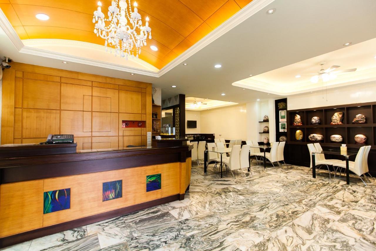 陶陶居商旅 Tautauchu Hotel Hualien stad Exteriör bild