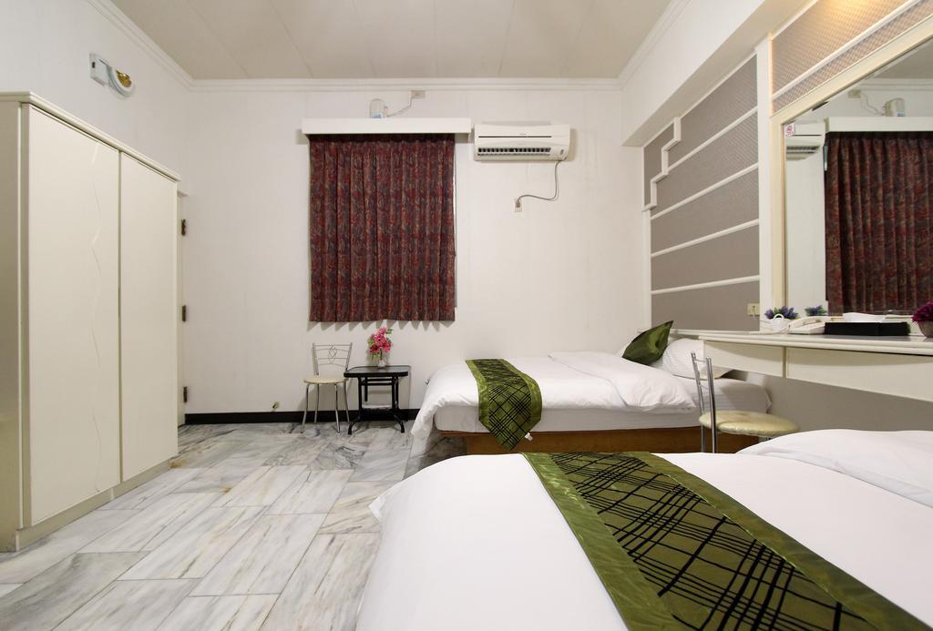 陶陶居商旅 Tautauchu Hotel Hualien stad Exteriör bild